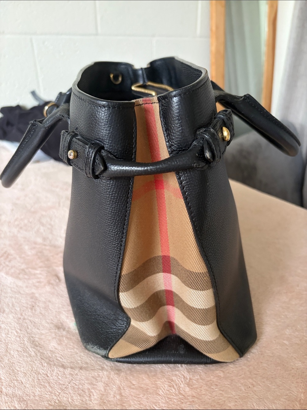 Burberry Black Leather Structured Top-Handle Tote with Gold Hardware - Picture 3 of 9